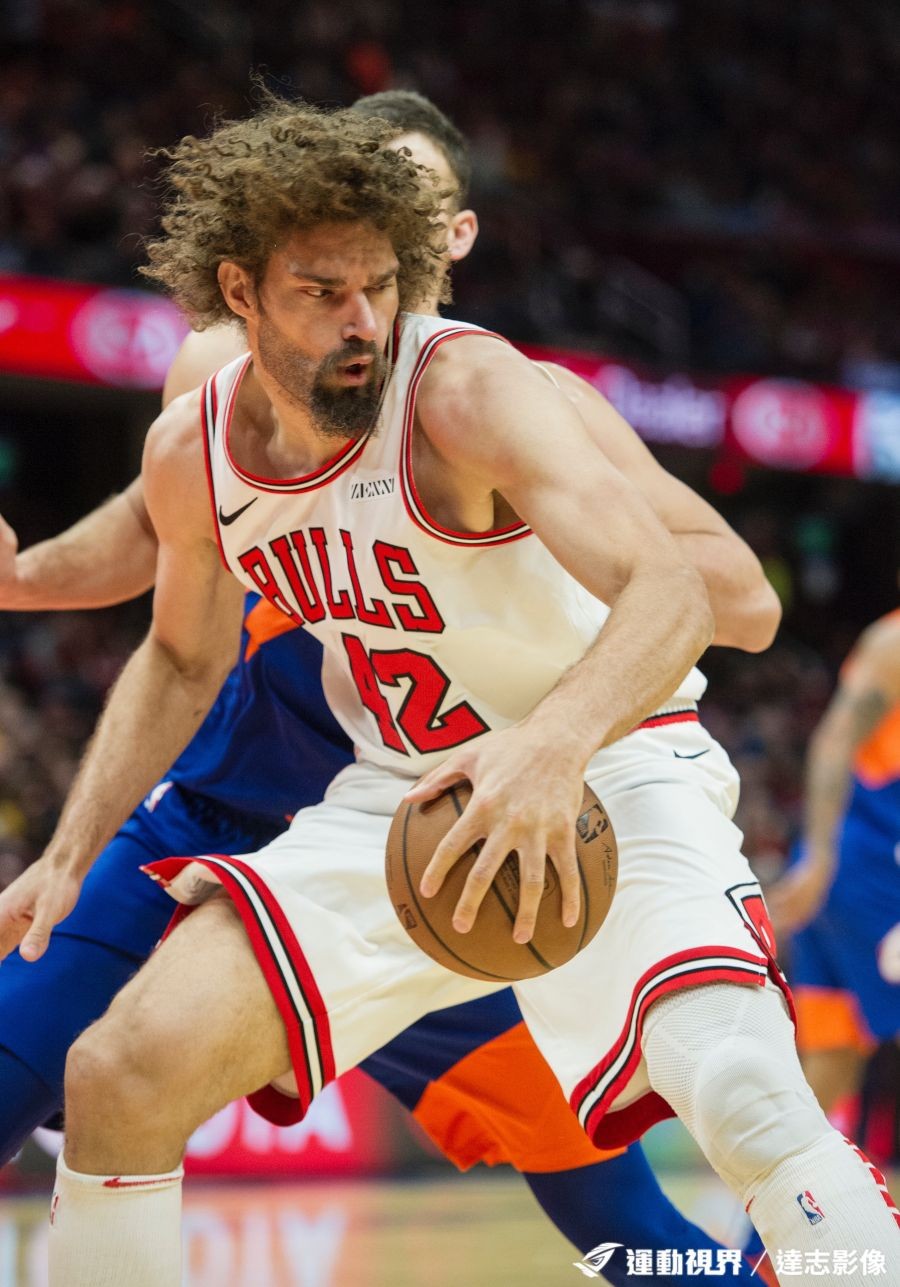 爱游戏官网-球探指责湖人给布朗尼太多压力